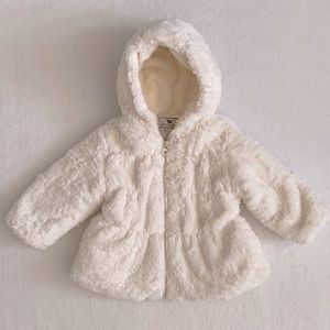 American Widgeon | Faux Fur Zip Front Attached Hood Coat Cream/White (12M)